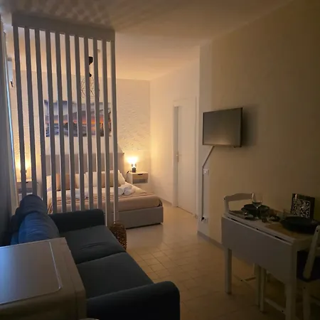 Lejlighed Monolocale 100metri Dal Mare Fano (Pesaro and Urbino)
