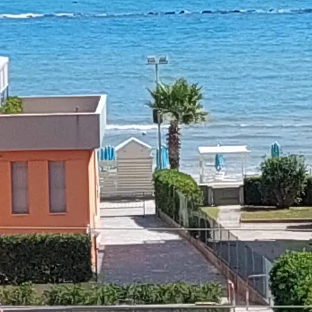 Monolocale 100metri Dal Mare Fano (Pesaro and Urbino)
